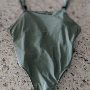 Xhilirahtion One Piece Swimsuit